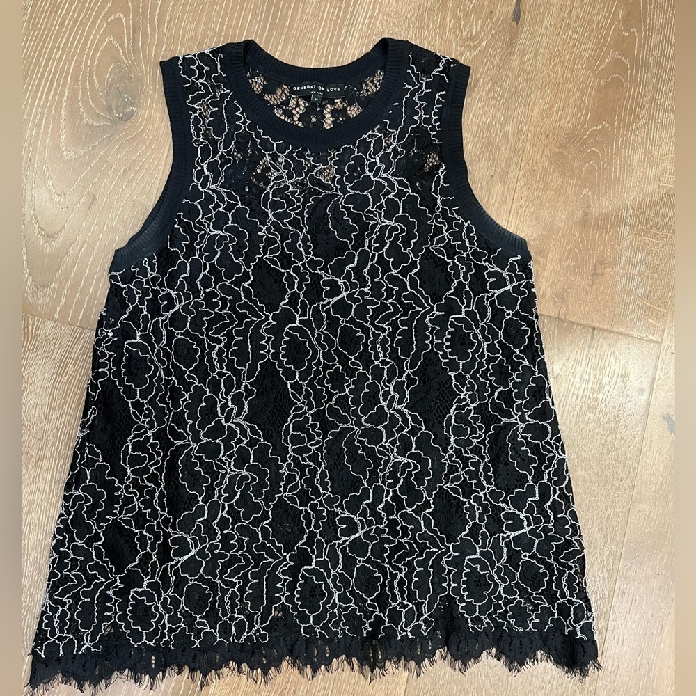 Generation Love Lace tank - lined with cotton - size medium. Excellent condition